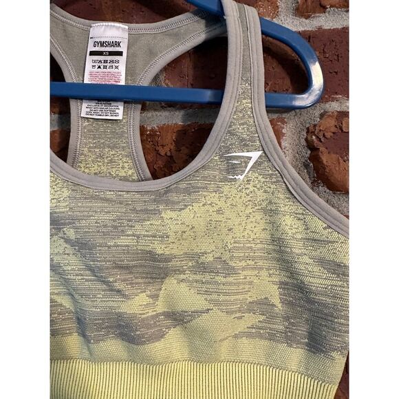 Gymshark sport bra - Picture 2 of 6